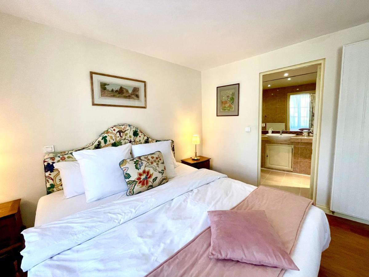 Le Logis Plantagenet Bed & Breakfast Bergerac Exterior photo