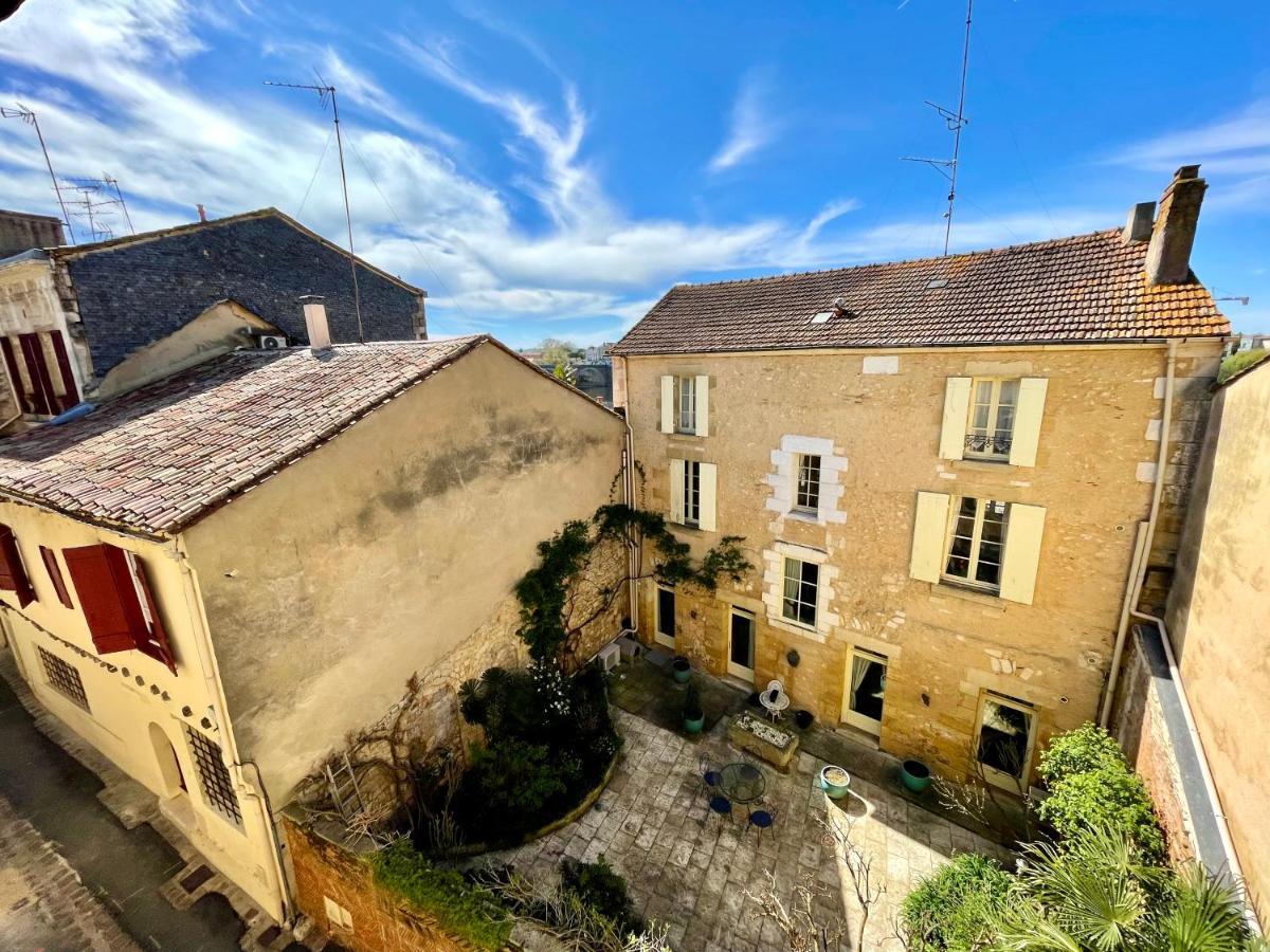 Le Logis Plantagenet Bed & Breakfast Bergerac Exterior photo