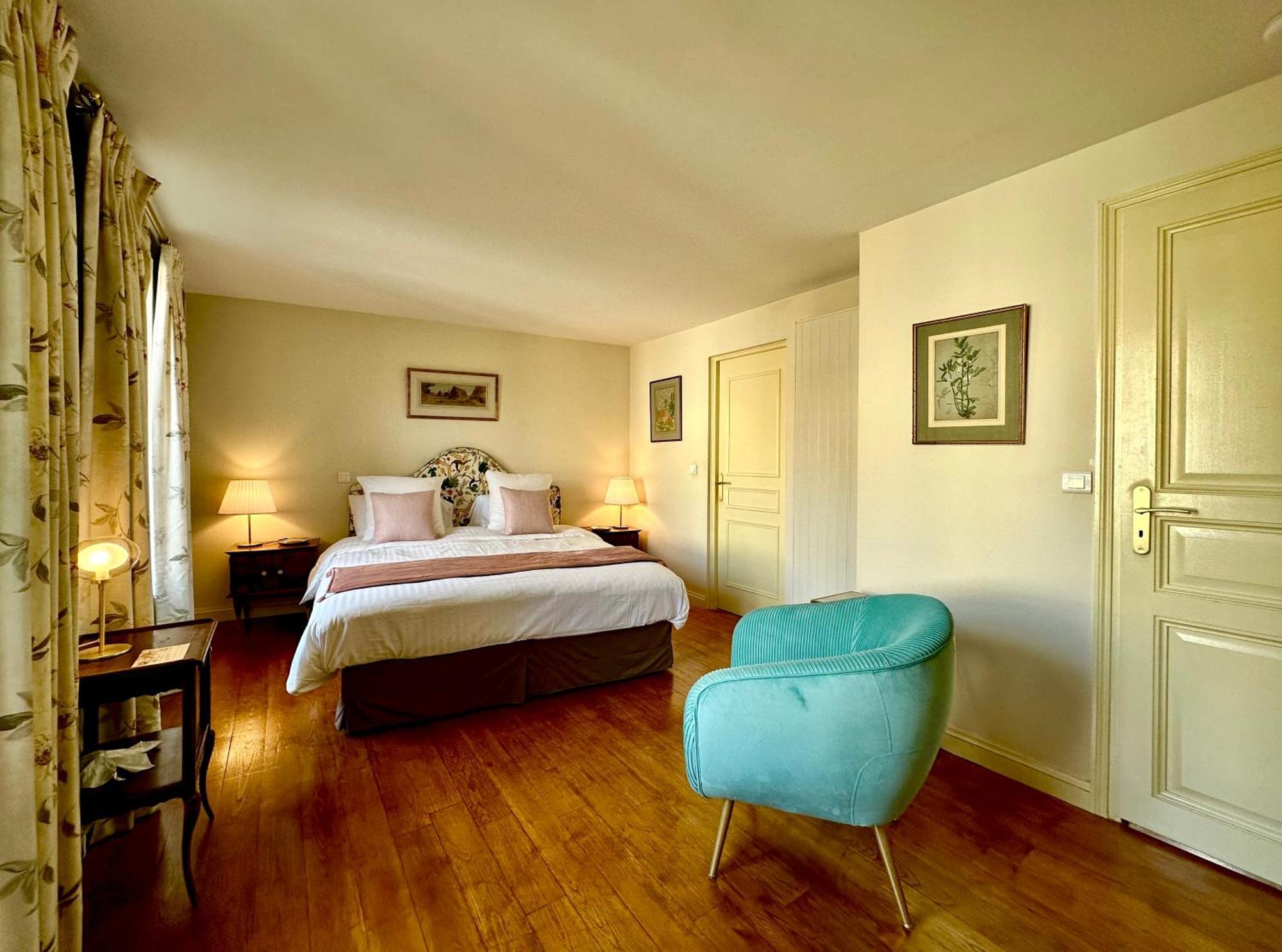 Le Logis Plantagenet Bed & Breakfast Bergerac Exterior photo
